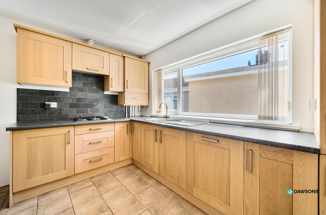 Westland Avenue, West Cross, Swansea, SA3 5NP